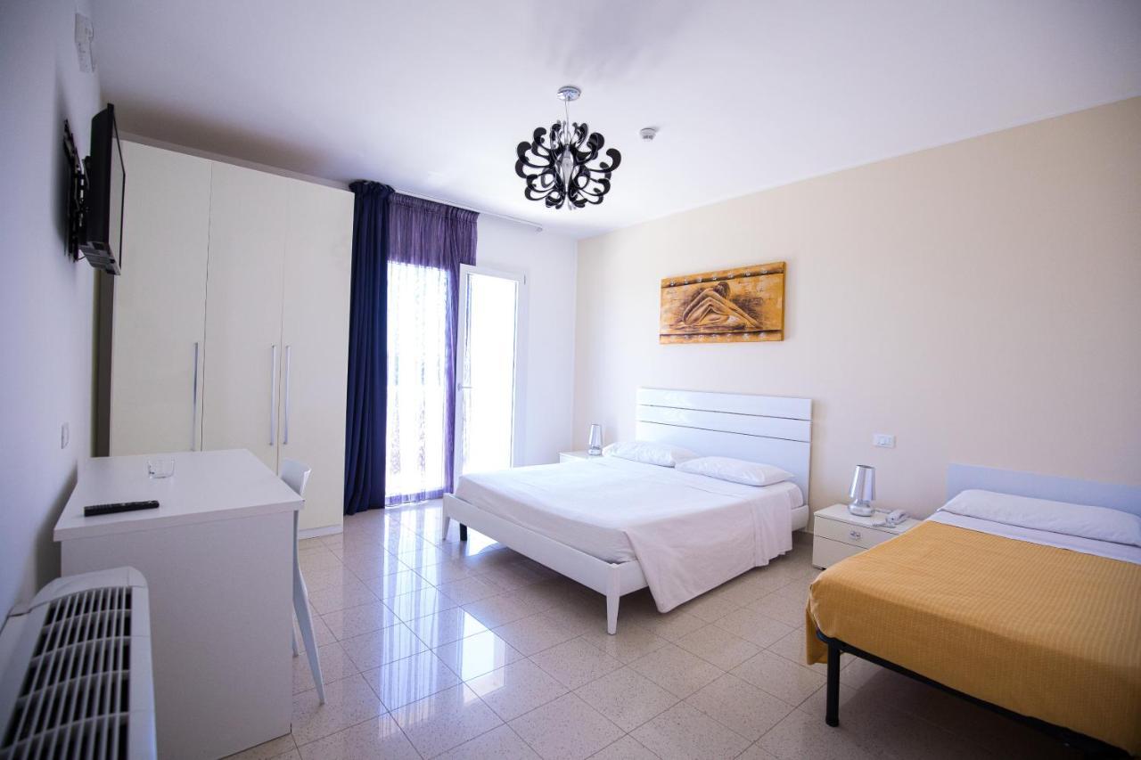 Donnosanto Residence ตอร์เรซานตาซาบีนา ภายนอก รูปภาพ