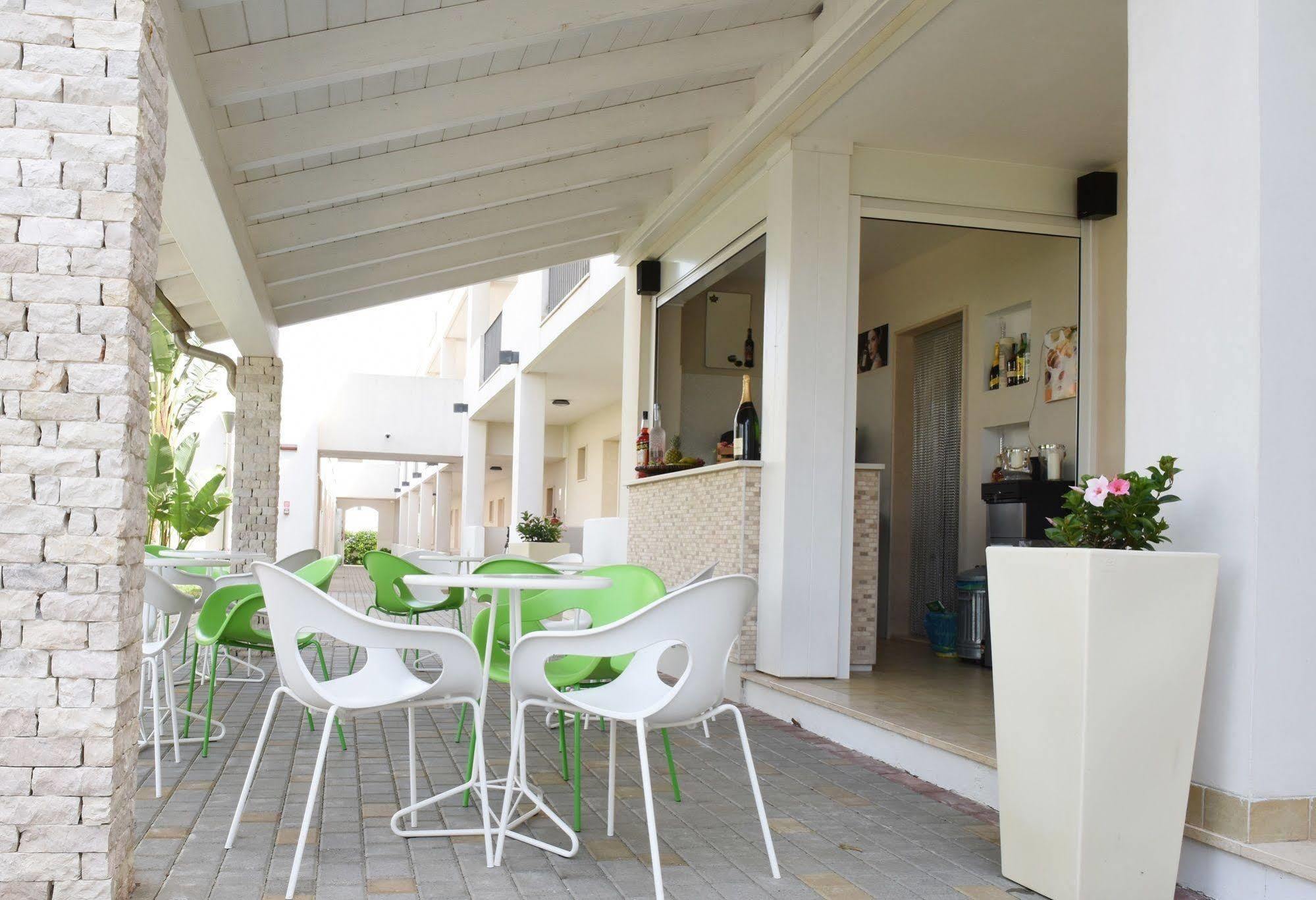 Donnosanto Residence ตอร์เรซานตาซาบีนา ภายนอก รูปภาพ