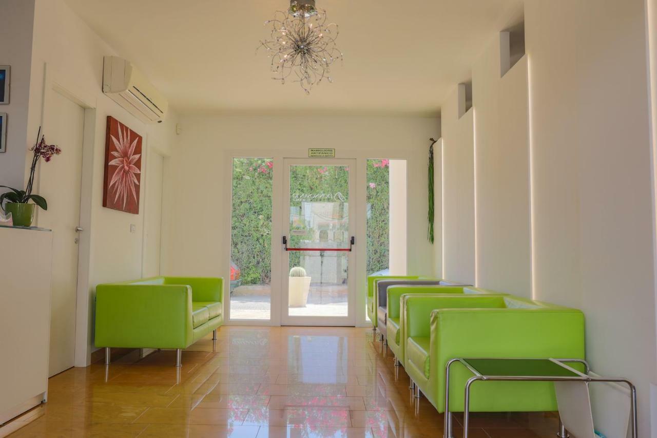 Donnosanto Residence ตอร์เรซานตาซาบีนา ภายนอก รูปภาพ